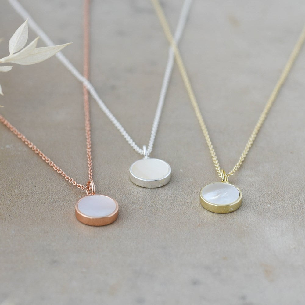 Alluring Necklace-mother of pearl