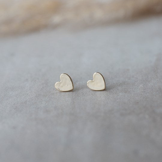 Amado Studs