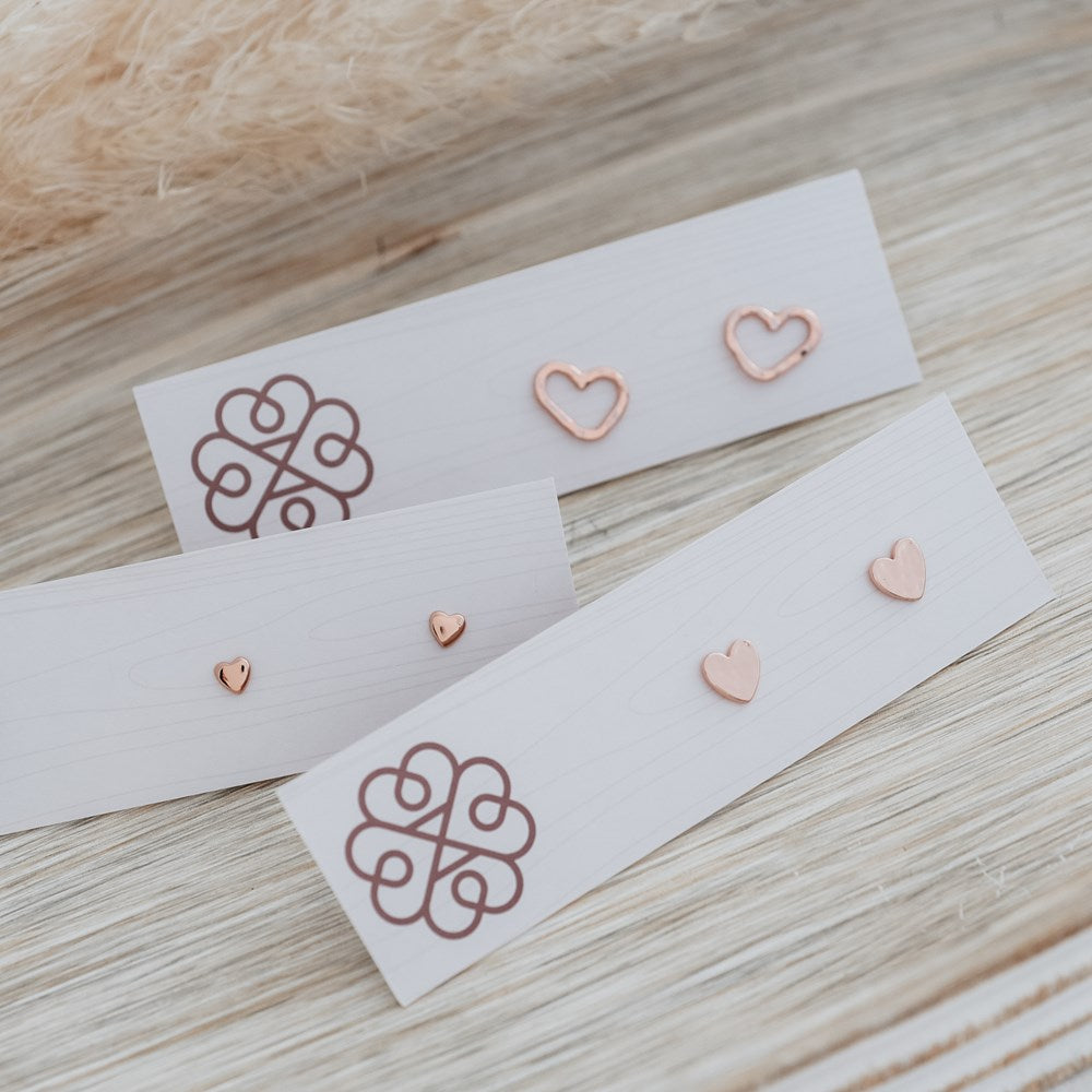 Amado Studs