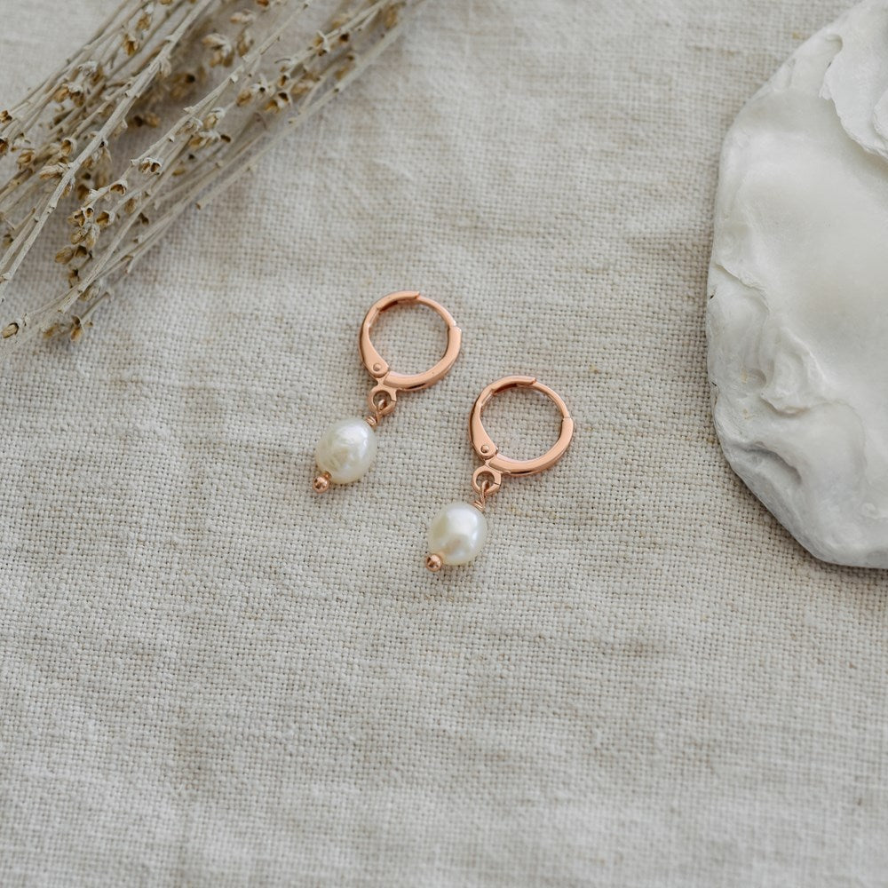 Bitsy Hoops-white pearl