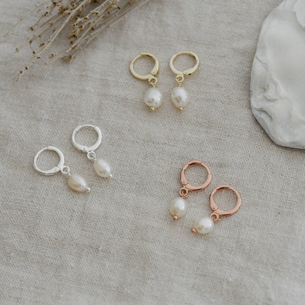 Bitsy Hoops-white pearl