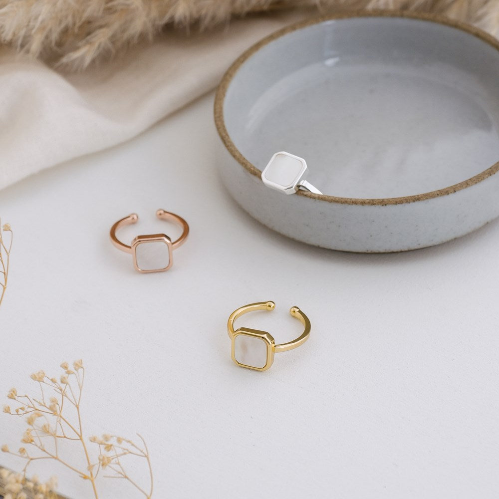 Milan Ring-mother of pearl
