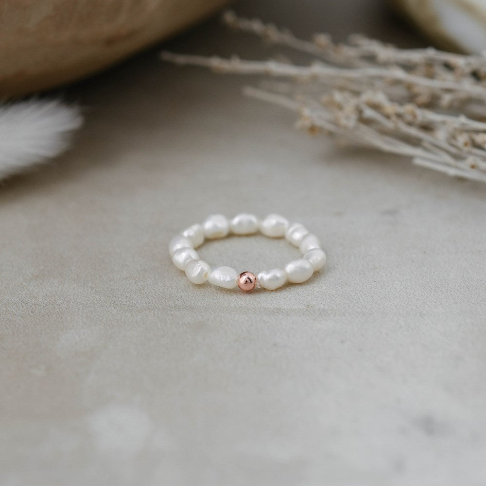 Sweet N Simple Ring-white pearl